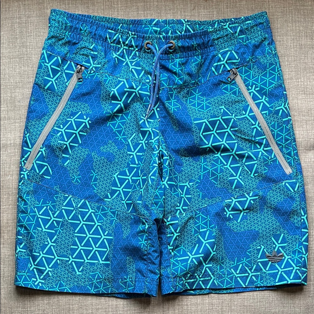 Adidas Graphic Blue Athletic Shorts Zippered Pockets Quick Dry S